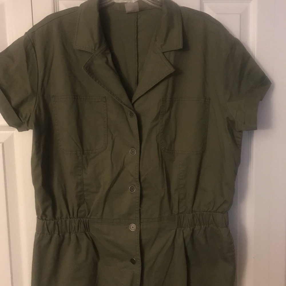 No Boundaries Olive Green Short-Sleeve Utility Romper